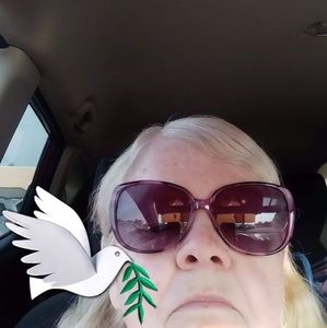 Meet your Posher, Jean